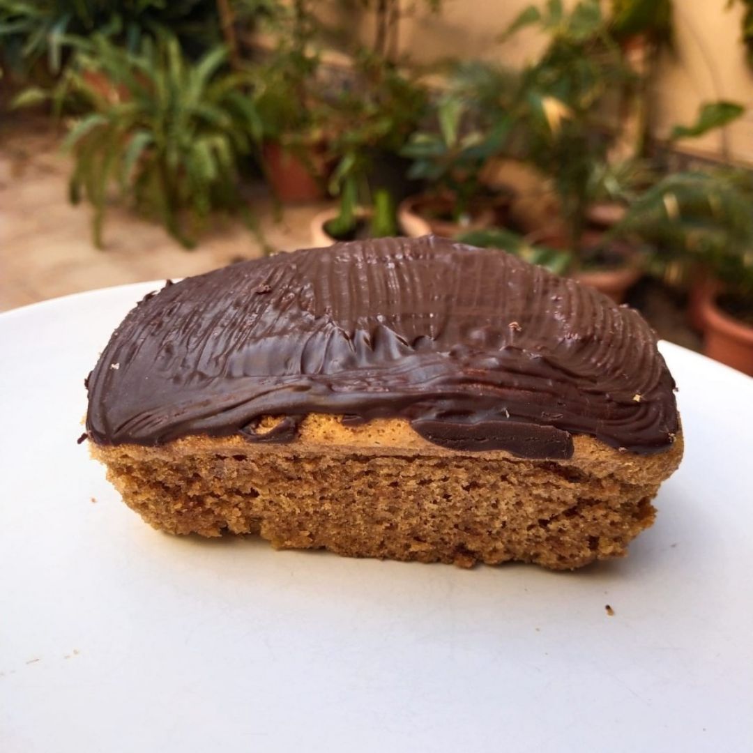BIZCOCHO DE ZANAHORIA CON COBER DE CHOCOLATE 🍫