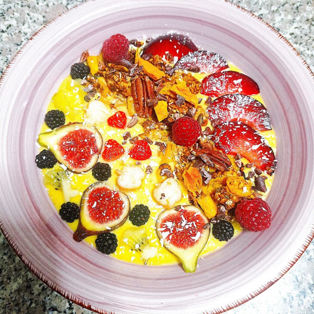Bowl de natillas de mango 🥭 y coco 🥥 Paso 3 Bowl de natillas de mango 🥭 y coco 🥥 Paso 3