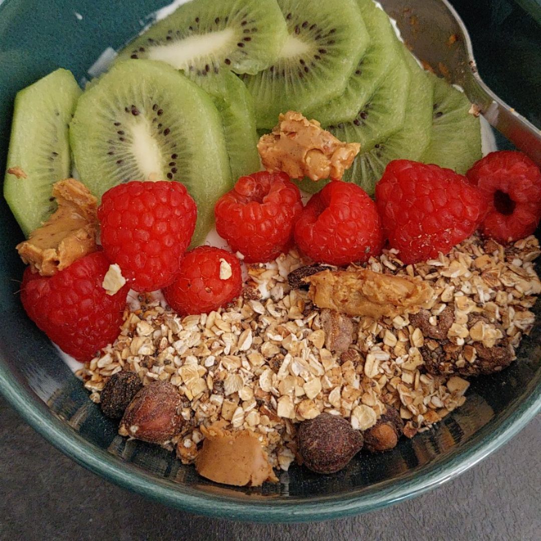 Bowl fruta y granola
