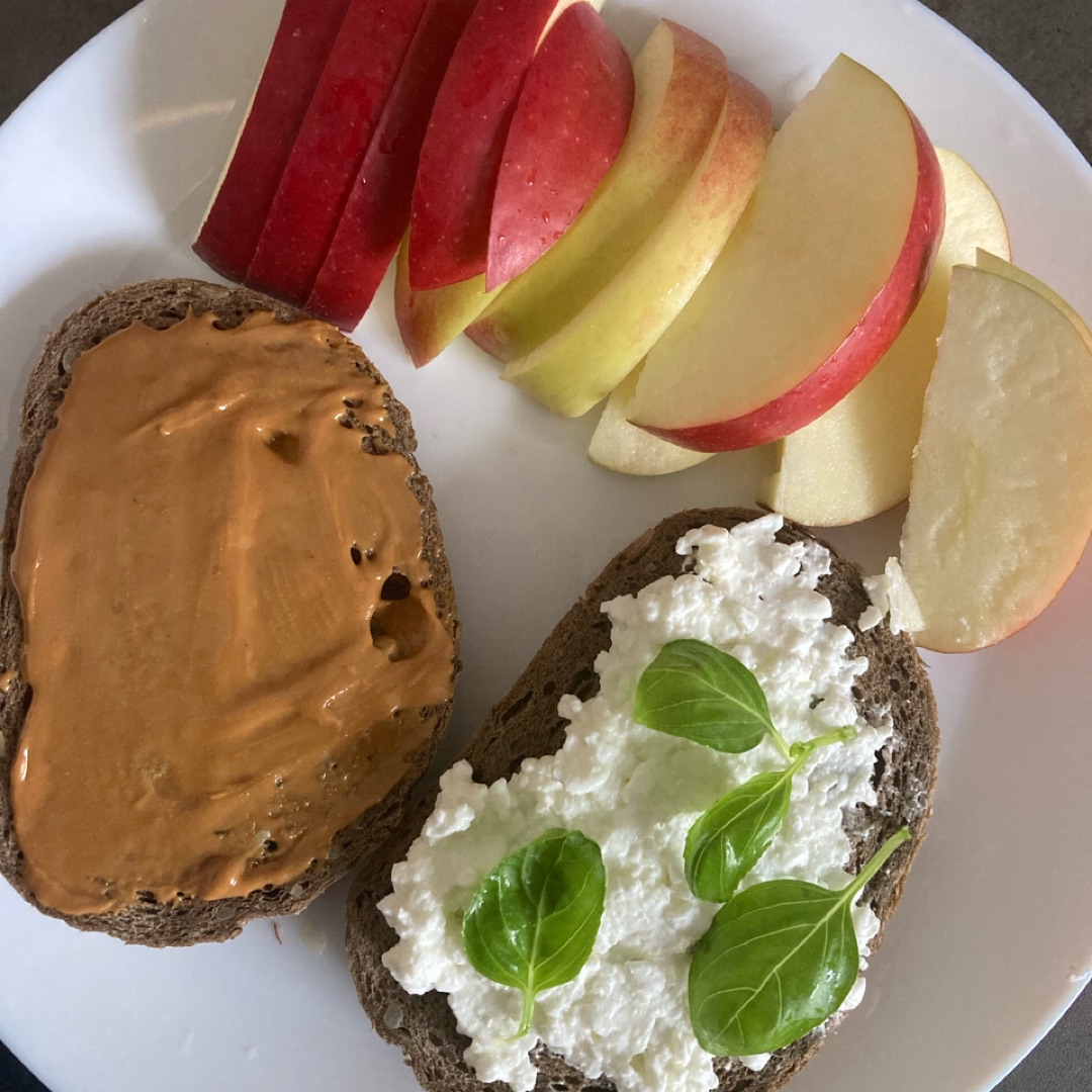 Desayuno sencillo🥣☕️💖🧚🏼♂️☀️ Paso 3 Desayuno sencillo🥣☕️💖🧚🏼♂️☀️ Paso 3