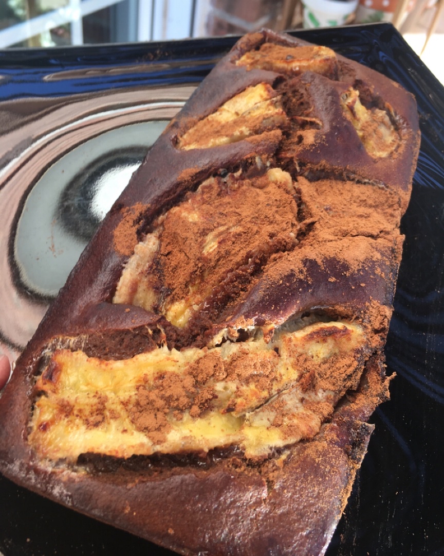 BIZCOCHO DE PLÁTANO Y CACAO BIZCOCHO DE PLÁTANO Y CACAO