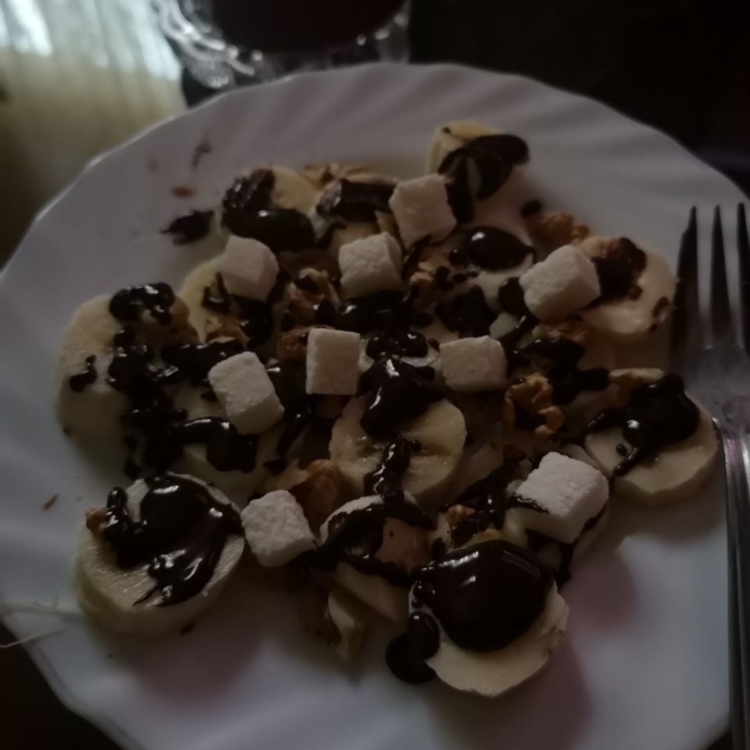 Platano, coco y nueces con chocolate 