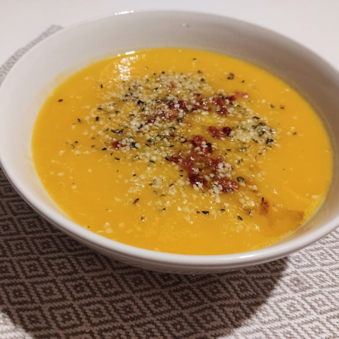 Crema de calabaza con zanahoria y jengibre Crema de calabaza con zanahoria y jengibre