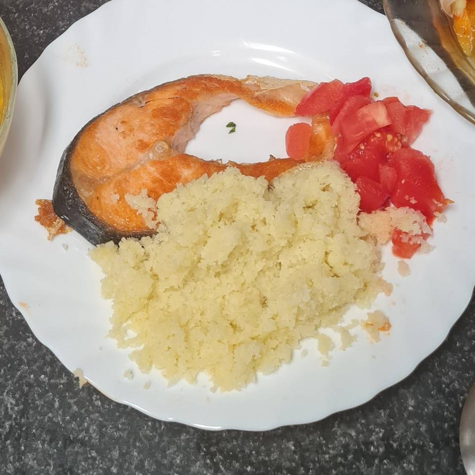 Colirroz con salmón a la plancha