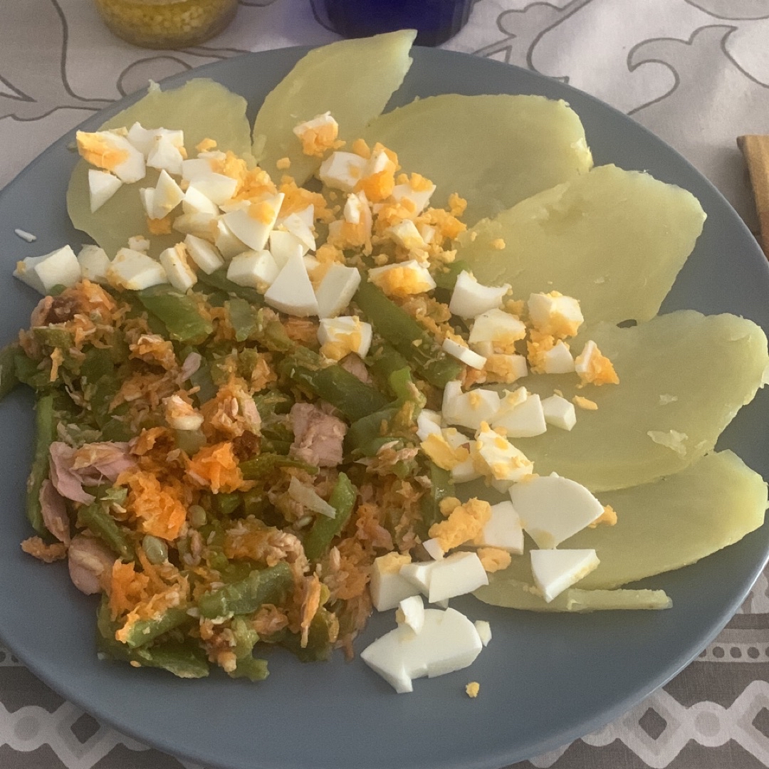 Ensalada de judías verdes con vinagreta de mostaza y almendras Ensalada de judías verdes con vinagreta de mostaza y almendras