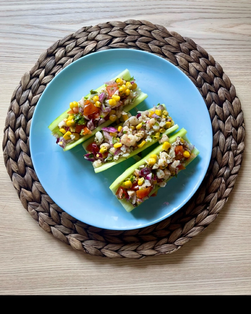 Barcos de pepino, superfresco y con sabor a verano 🥒🦐 Barcos de pepino, superfresco y con sabor a verano 🥒🦐