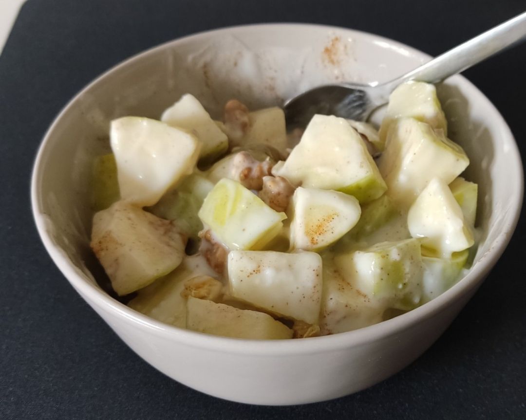 Receta De Yogurt Con Manzana Y Nueces