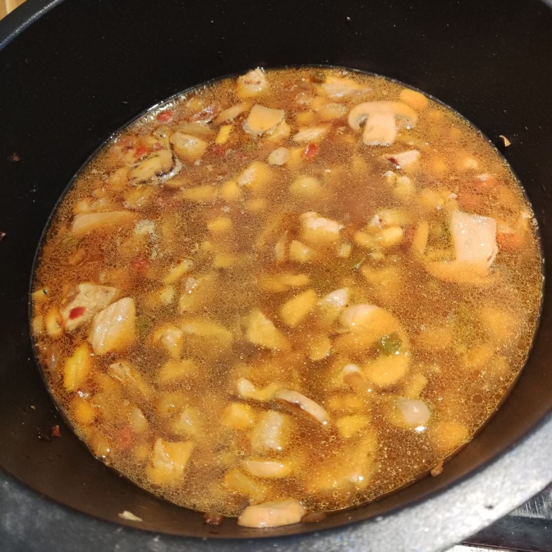 Fideuá de carne y verduras Paso 2 Fideuá de carne y verduras Paso 2