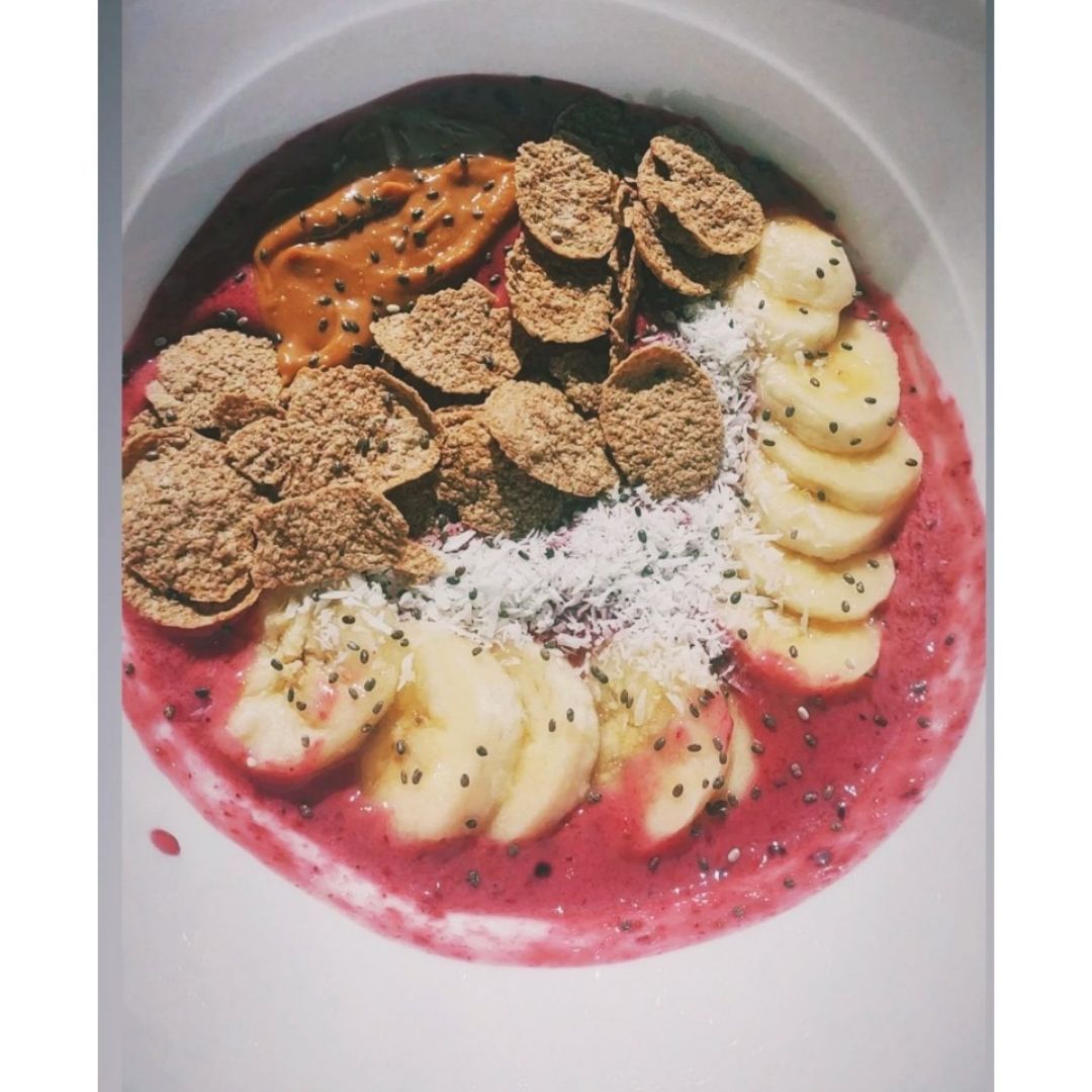 SMOOTHIE BOWL DE FRUTOS ROJOS 