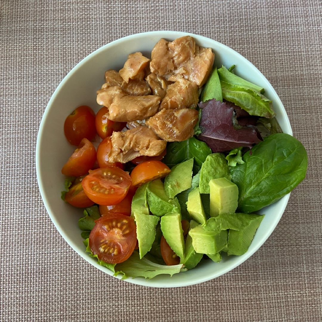 Poke de salmón Poke de salmón