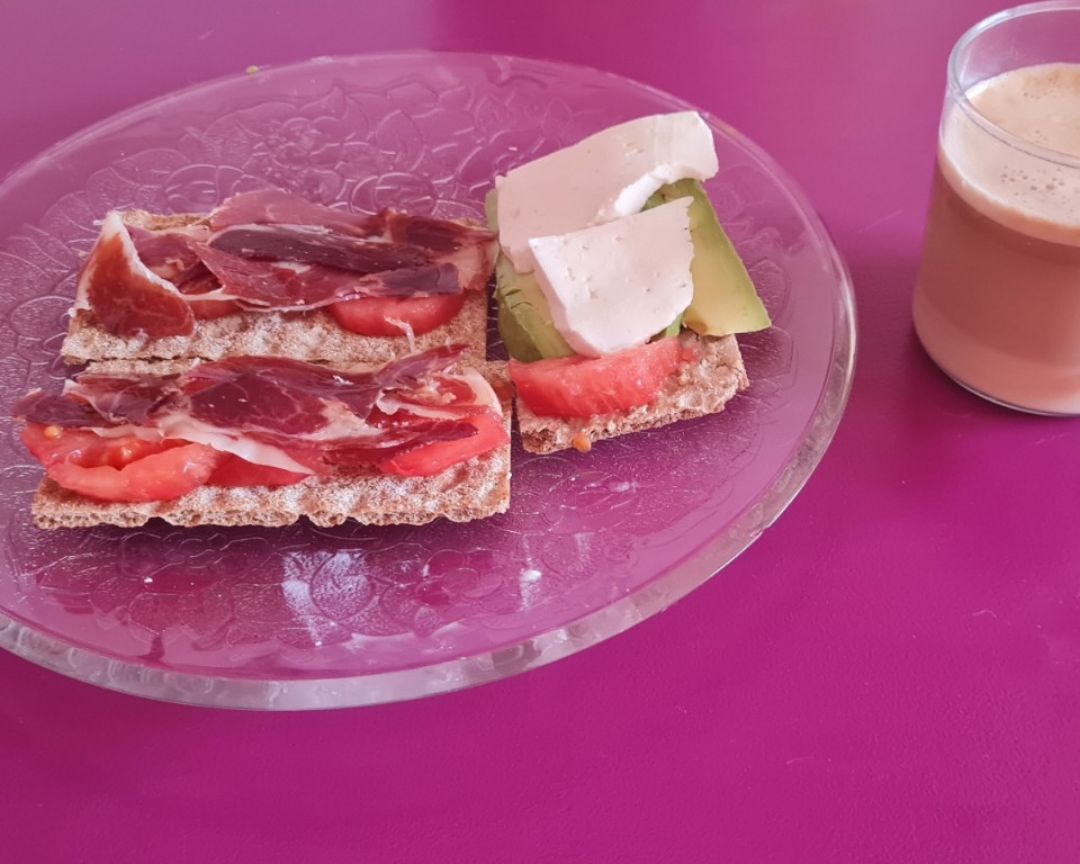 Desayuno "power de lunes" Desayuno "power de lunes"