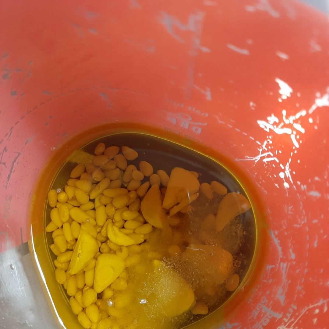 Espaguetis de calabackn con salsa pesto Paso 2