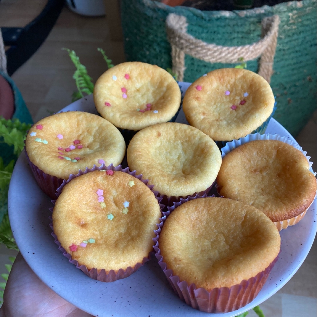 Magdalenas de Almendra con coco, queso mascarpone y un toque de 🍋🍋🍋🍋 Magdalenas de Almendra con coco, queso mascarpone y un toque de 🍋🍋🍋🍋