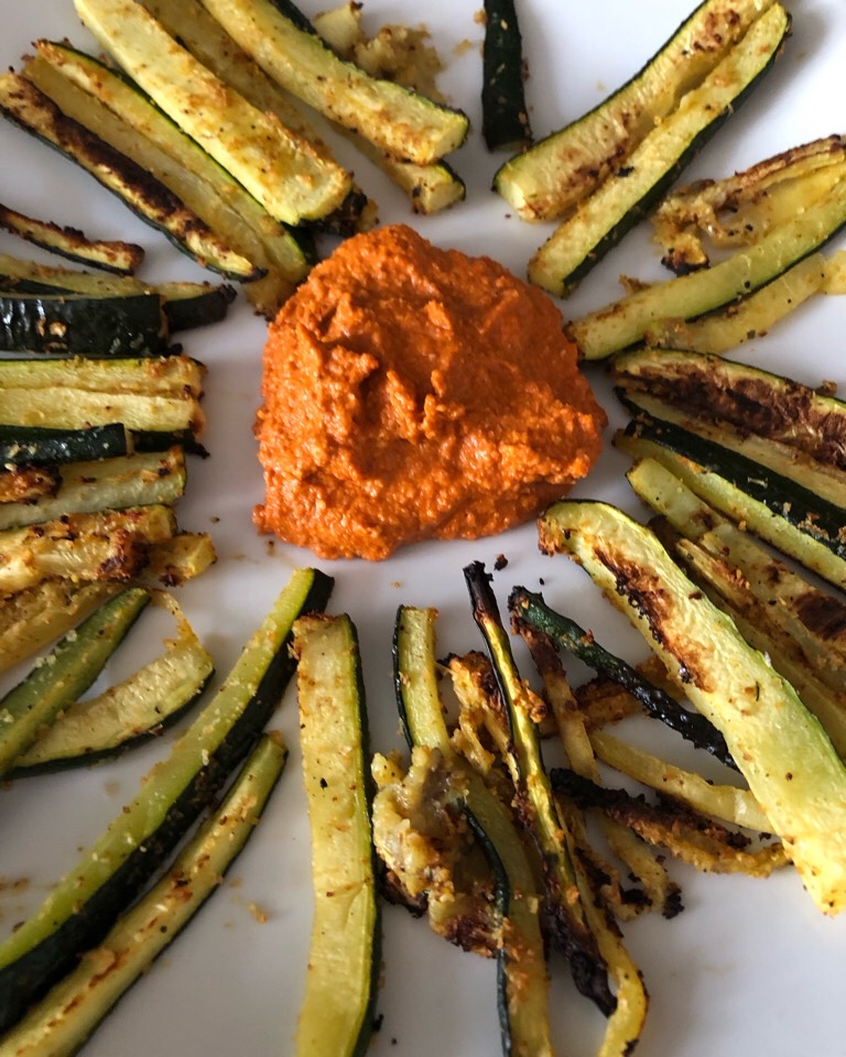 Dip de pimientos del piquillo y nueces 
