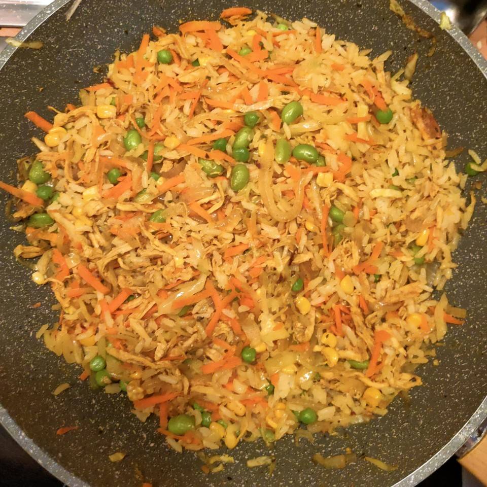Arroz con pollo y verduras 