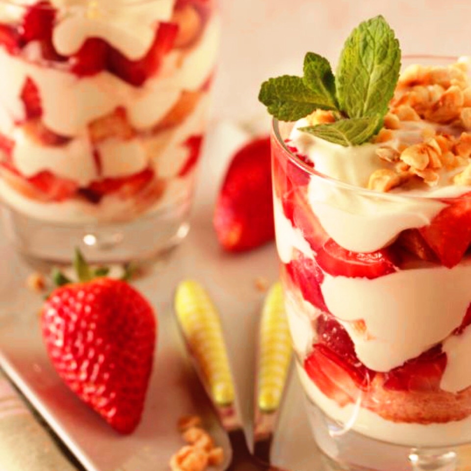 Tiramisú veraniego con fresas Tiramisú veraniego con fresas