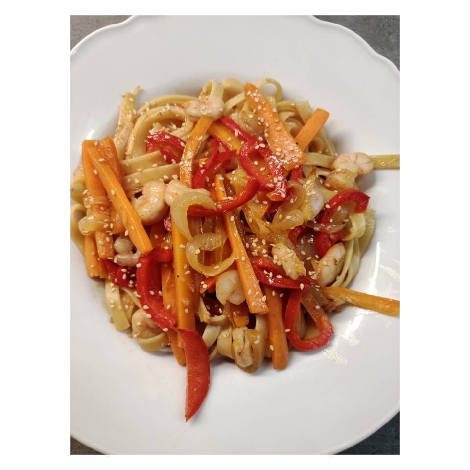 Tallarines estilo asiático 🍝 Tallarines estilo asiático 🍝