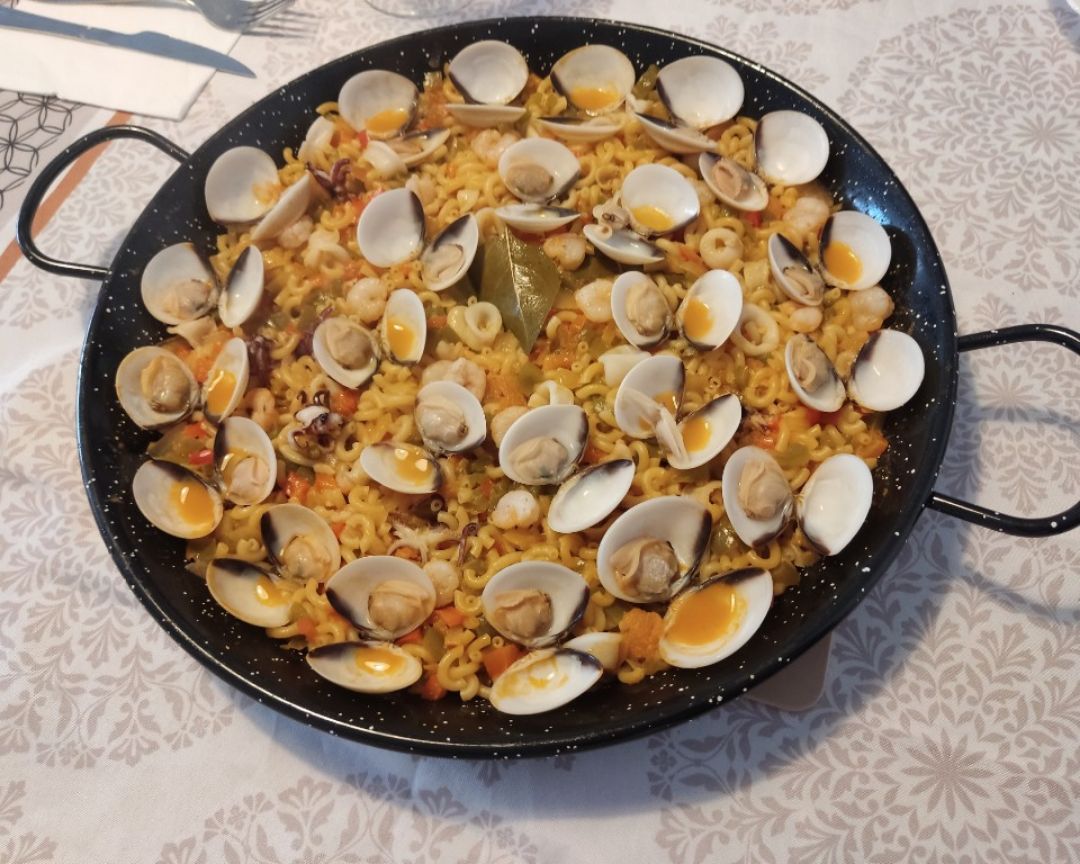 Fideua de marisco Fideua de marisco