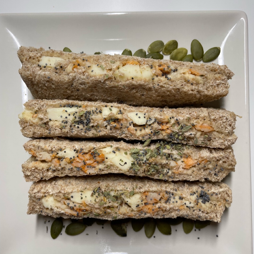 Sándwich de pollo Sándwich de pollo