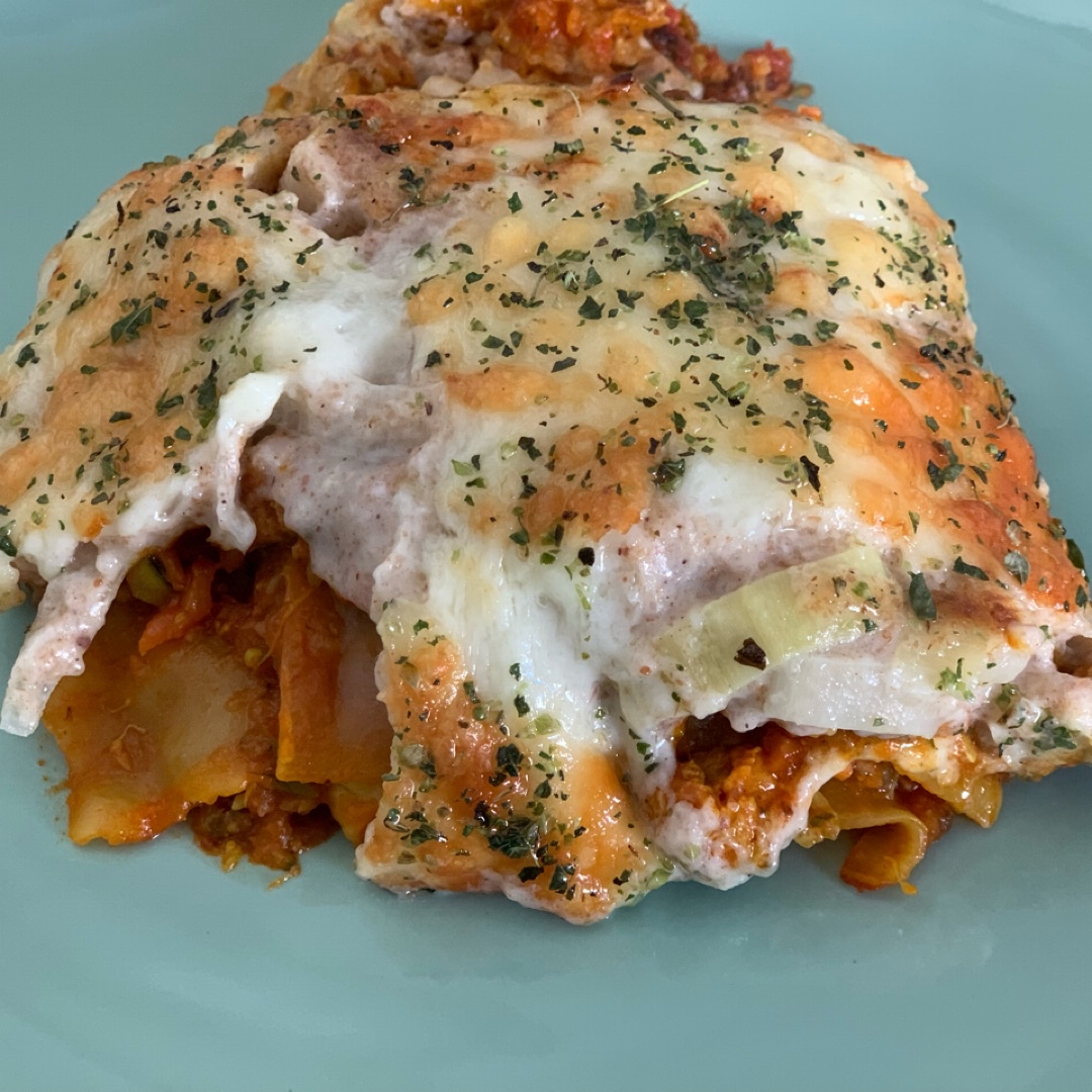 Canelones rellenos con boloñesa de soja texturizada Canelones rellenos con boloñesa de soja texturizada