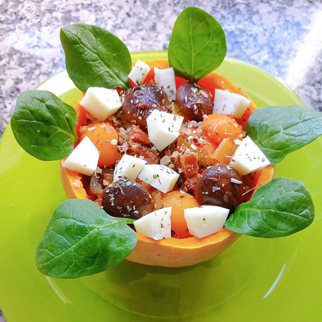 Calabaza 🎃 rellena de quinoa y verduritas Calabaza 🎃 rellena de quinoa y verduritas