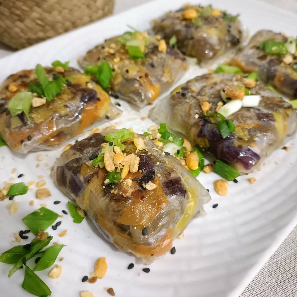 Paquetitos de papel de arroz ⛩️ rellenos de verduras 🍄🥕🧅🧄 Paquetitos de papel de arroz ⛩️ rellenos de verduras 🍄🥕🧅🧄