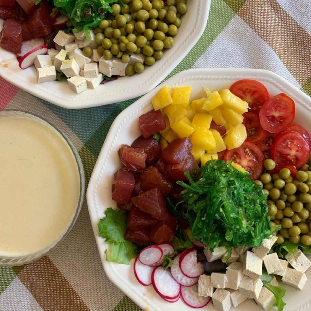 Poke atún y salsa ligera wasabi Poke atún y salsa ligera wasabi