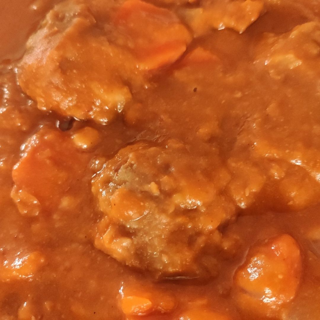 Albóndigas lentejas en salsa Albóndigas lentejas en salsa
