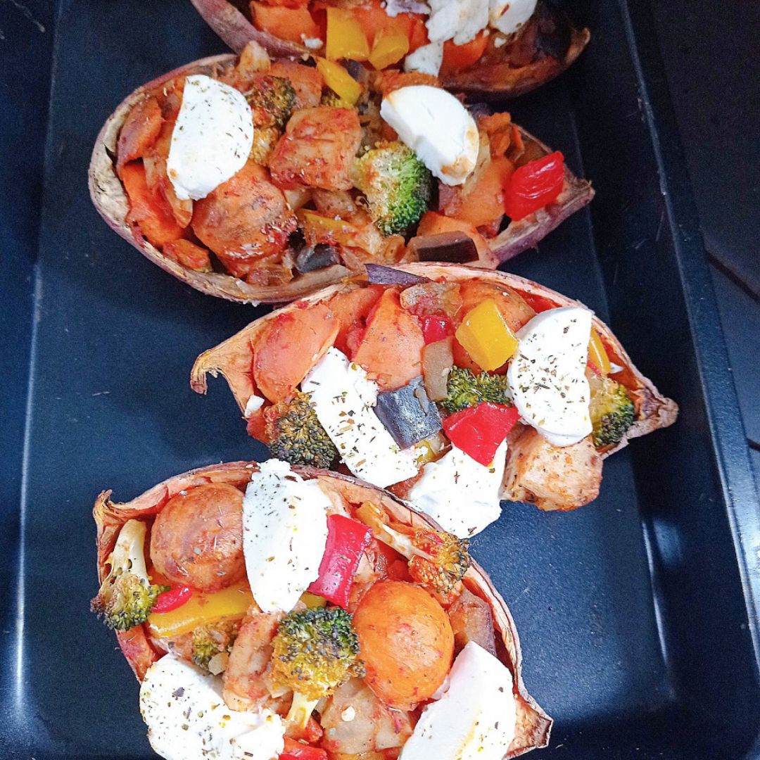Boniatos rellenos de verduras y heura 🥦🌶️🧅🍆 Paso 3 Boniatos rellenos de verduras y heura 🥦🌶️🧅🍆 Paso 3