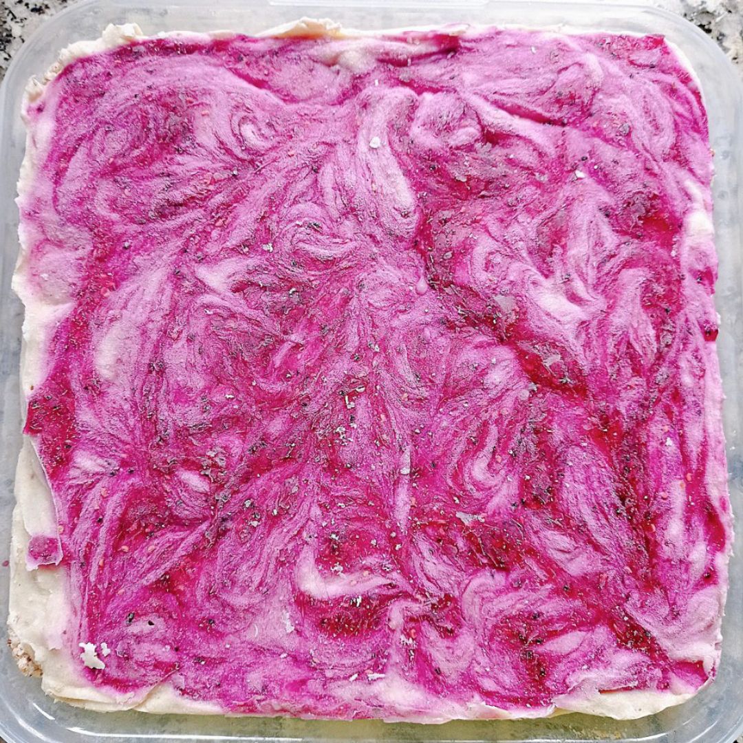 Barritas heladas de cheesecake vegano 馃挅馃槏 Paso 4 Barritas heladas de cheesecake vegano 馃挅馃槏 Paso 4
