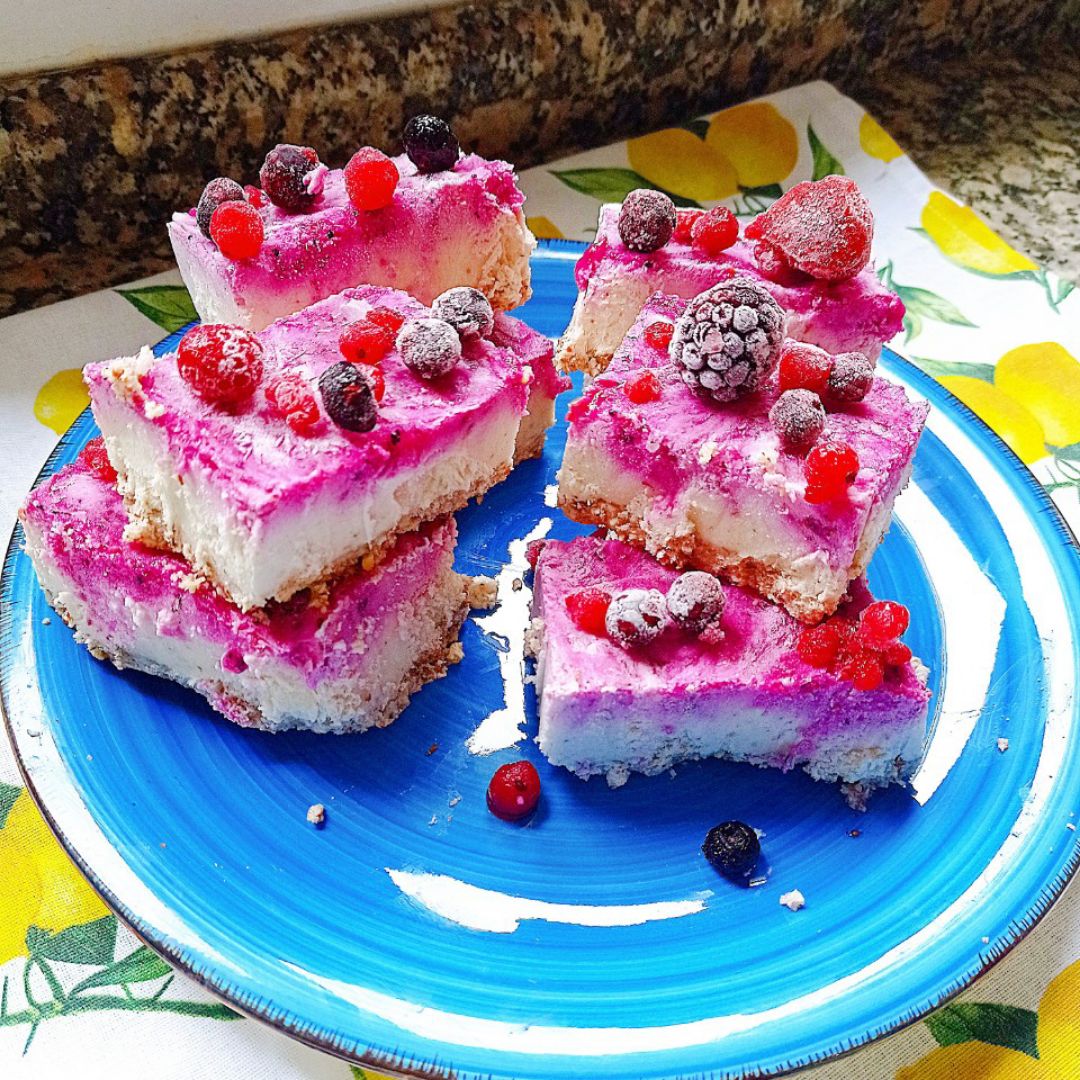 Barritas heladas de cheesecake vegano 馃挅馃槏 Paso 6 Barritas heladas de cheesecake vegano 馃挅馃槏 Paso 6