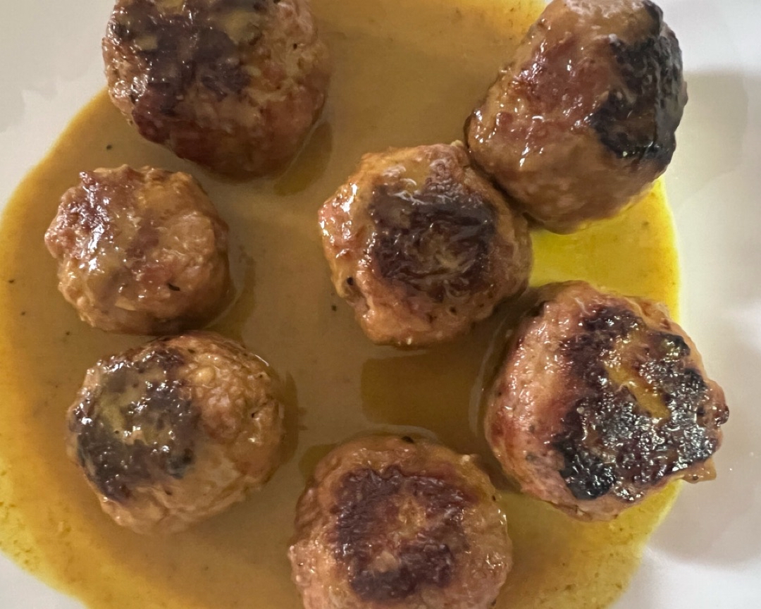 Albóndigas al curry Albóndigas al curry