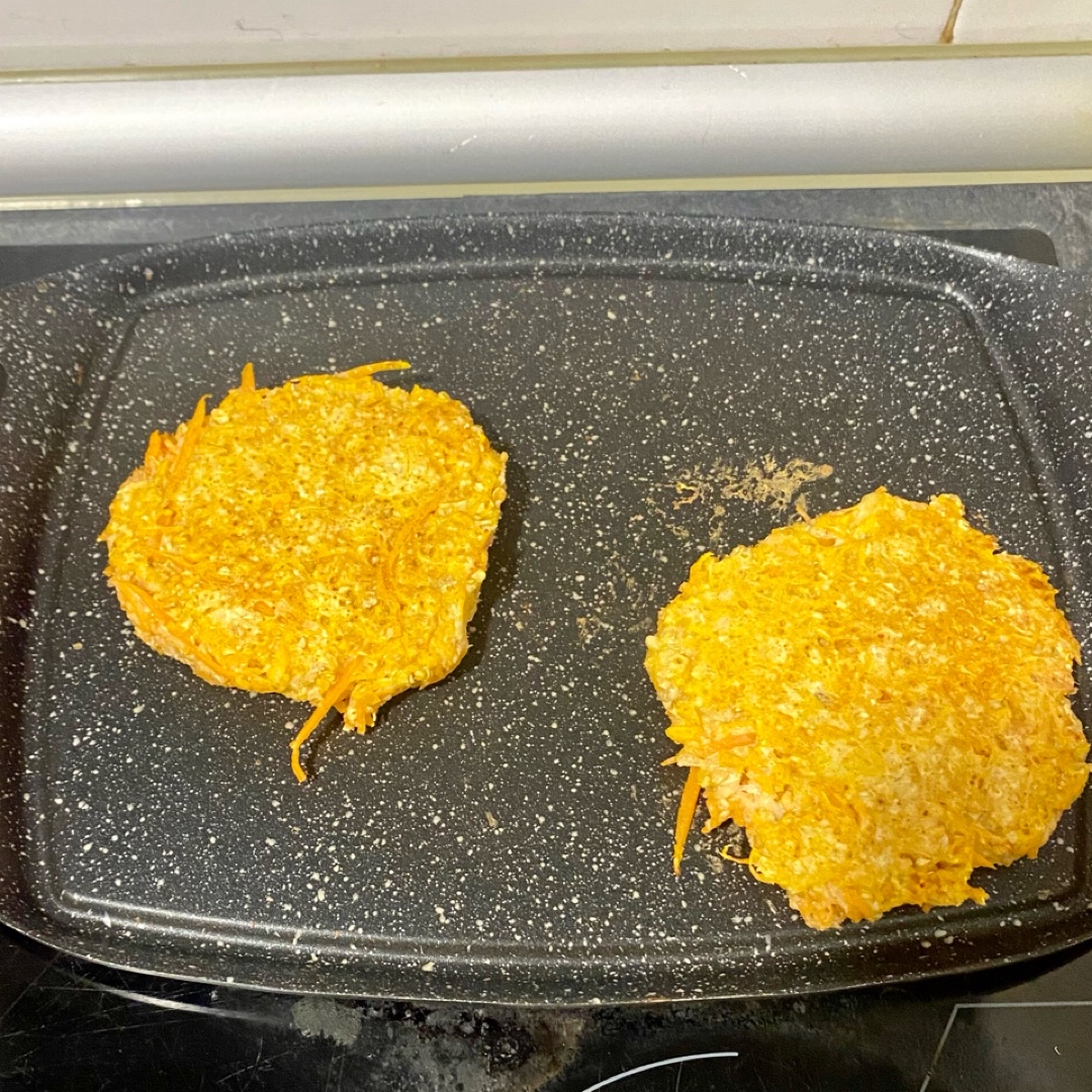 Hamburguesa de avena y zanahoria Paso 5 Hamburguesa de avena y zanahoria Paso 5