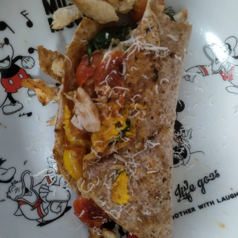 Fajita pollo, cherrys y espinacas Fajita pollo, cherrys y espinacas