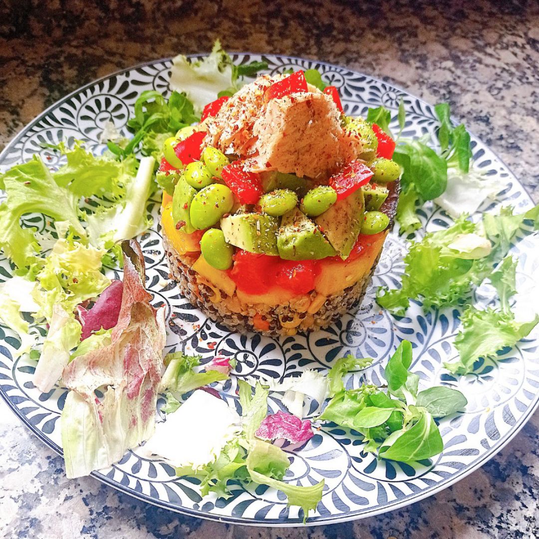 Tartar  de quinoa y garbanzos con 🥭🥑🍅 Paso 3