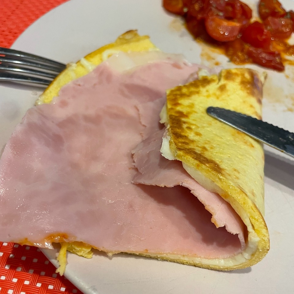 Crêpe con jamón y queso Crêpe con jamón y queso