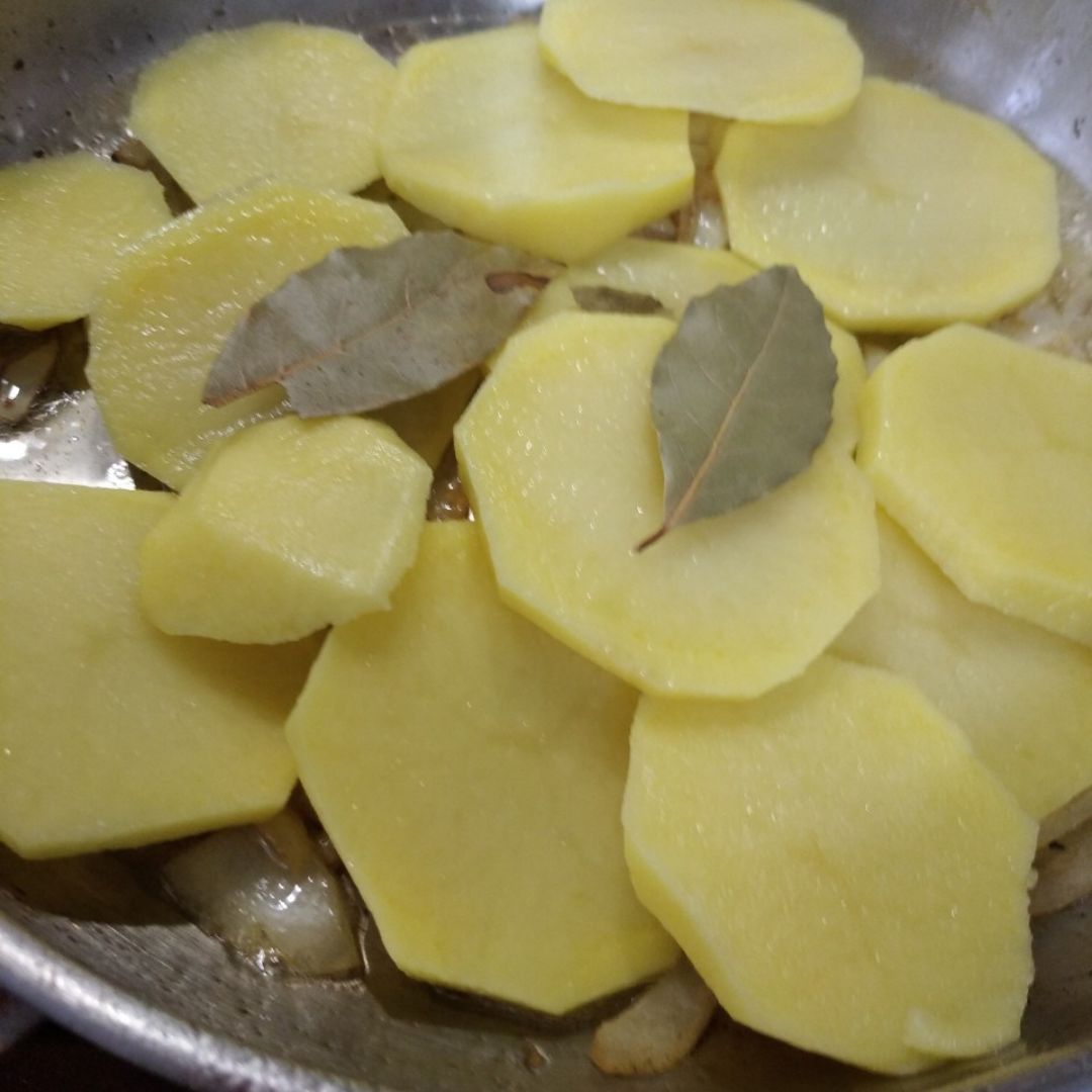 Patatas con bacalao Paso 2 Patatas con bacalao Paso 2