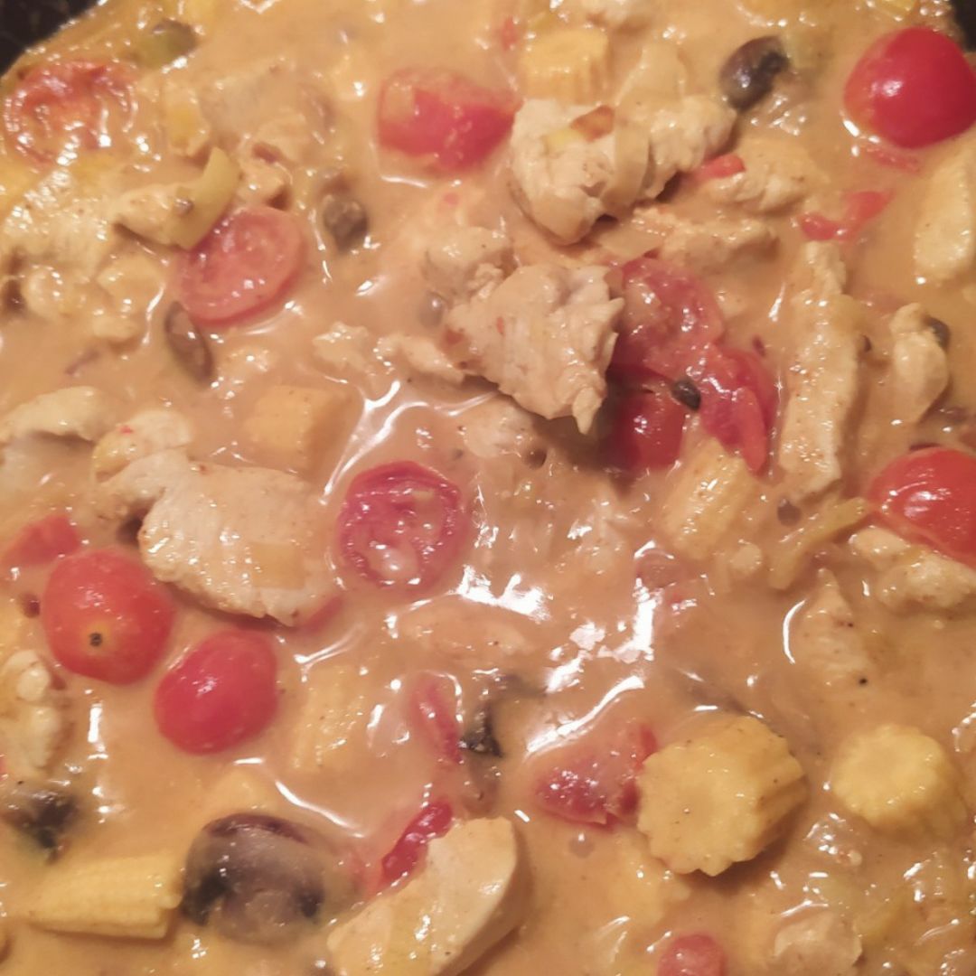 Pollo al curry con mazorquitas de maíz y un toque picante Paso 3 Pollo al curry con mazorquitas de maíz y un toque picante Paso 3