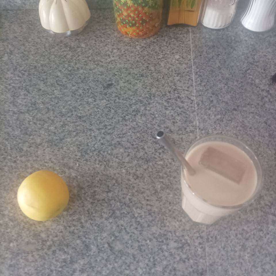 Café con leche y manzana Café con leche y manzana