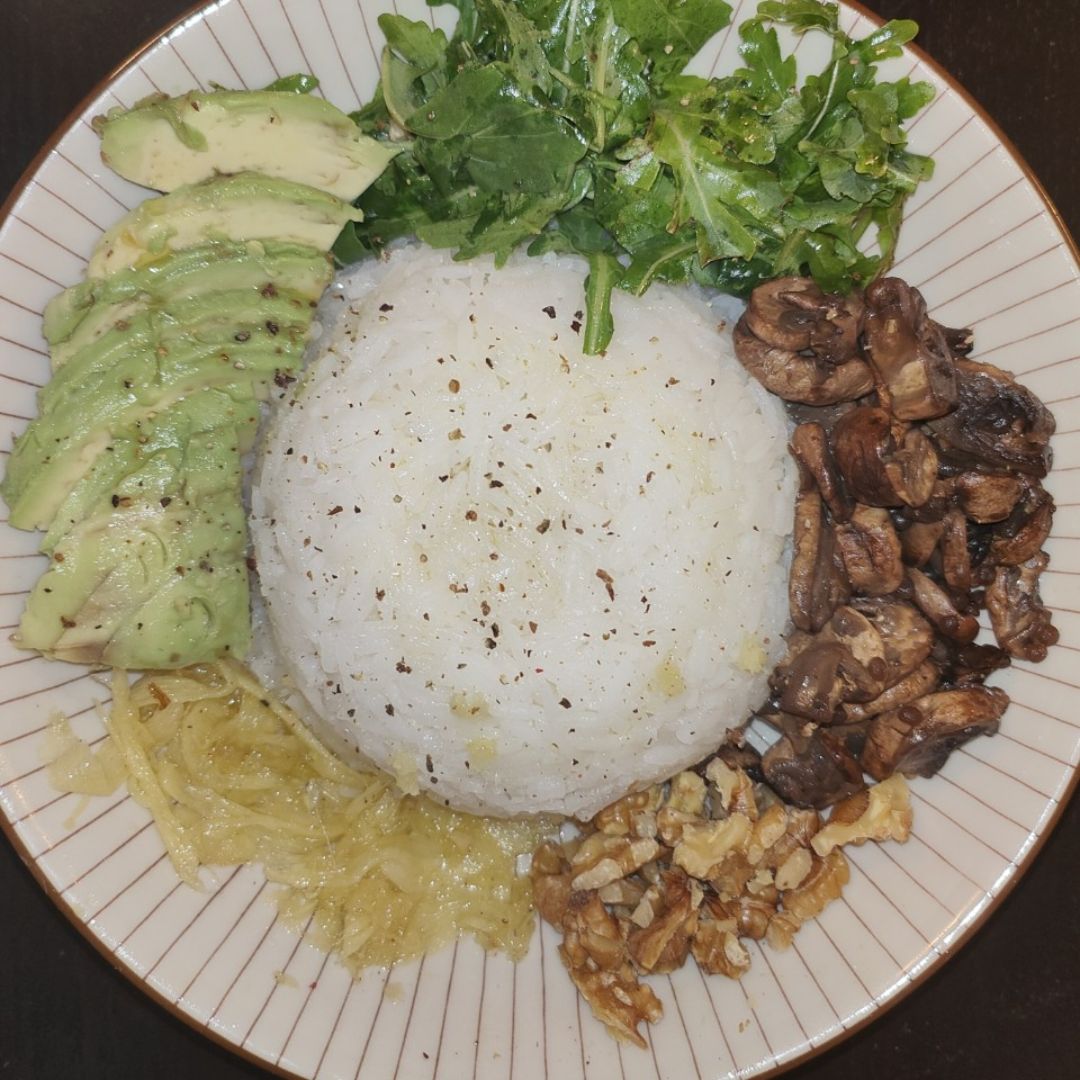 Poke Bowl "vacía nevera" 😋 Poke Bowl "vacía nevera" 😋