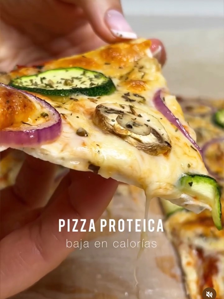 Pizza base pollo Pizza base pollo