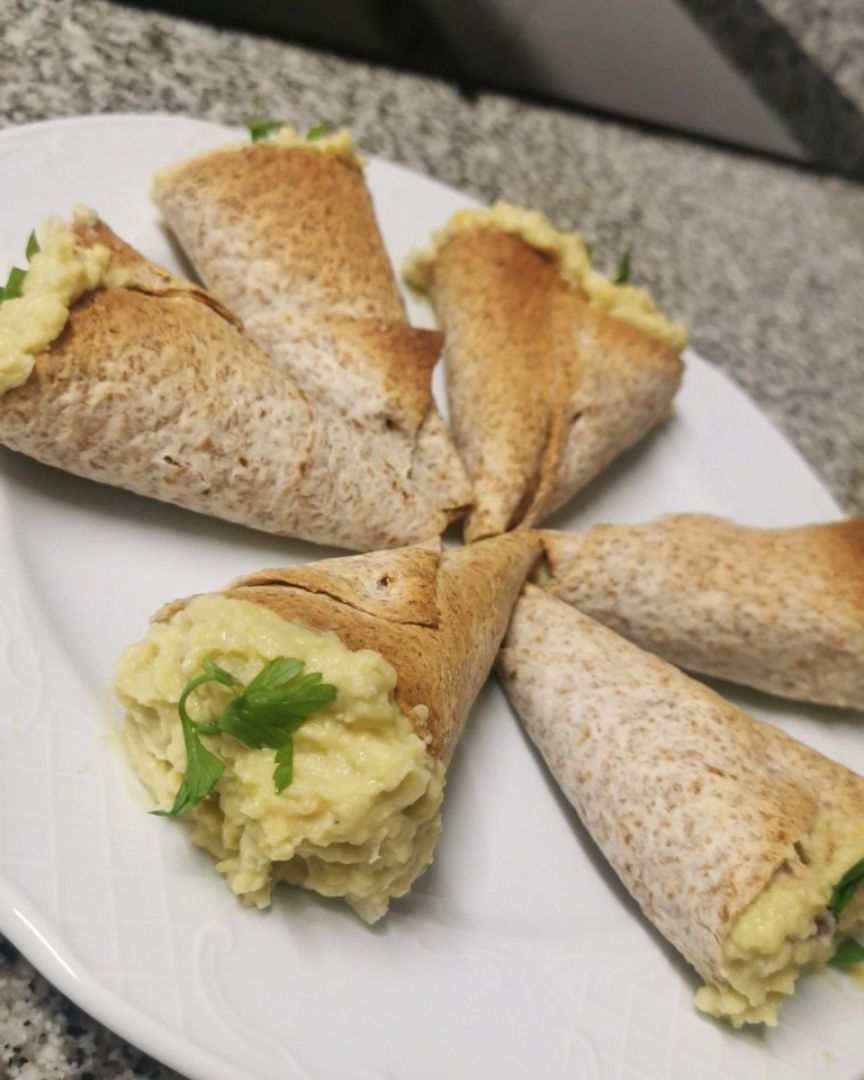 Conos de garbanzos y aguacate 🥑