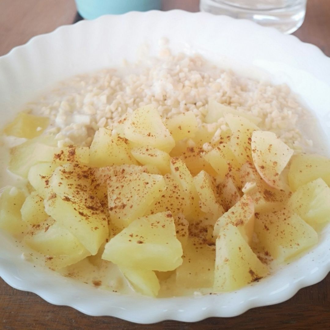 Gachas de avena con yogurt Gachas de avena con yogurt