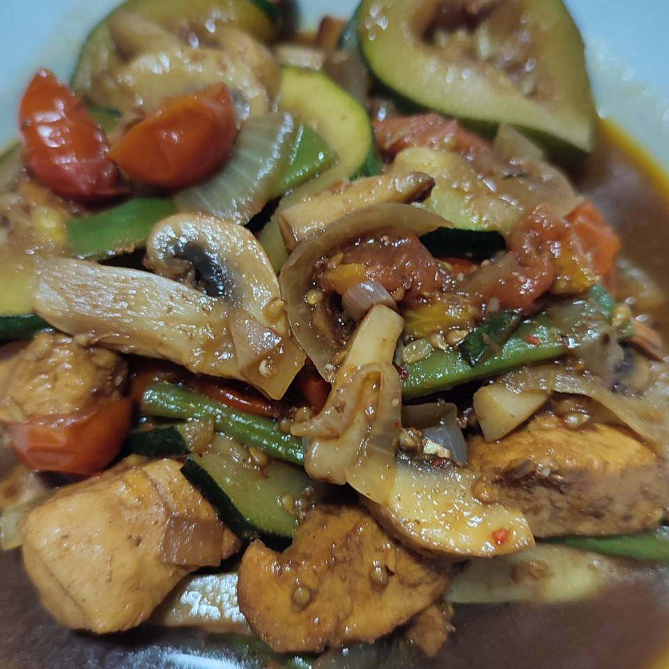 Wok de verduras y pollo Wok de verduras y pollo