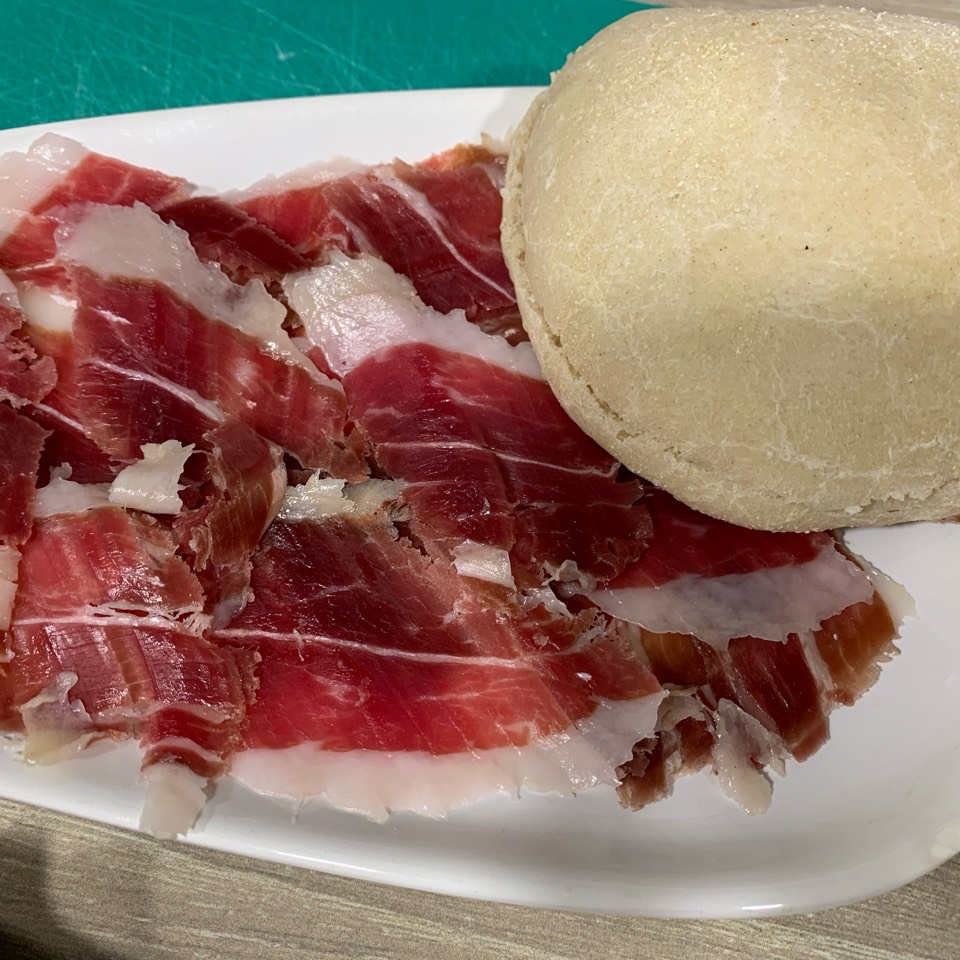 Mollete de jamón Mollete de jamón