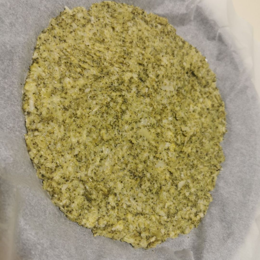 Pizza de brocoli y atún Paso 0 Pizza de brocoli y atún Paso 0