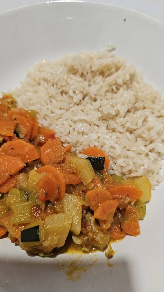 Salteado de verduras con arroz 