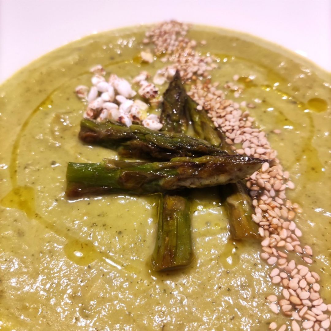 Crema de calabacín, hinojo y espárragos trigueros 💚 Paso 3 Crema de calabacín, hinojo y espárragos trigueros 💚 Paso 3