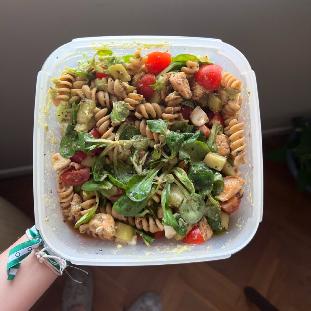 ensalada de pasta con salsa de aguacate ensalada de pasta con salsa de aguacate