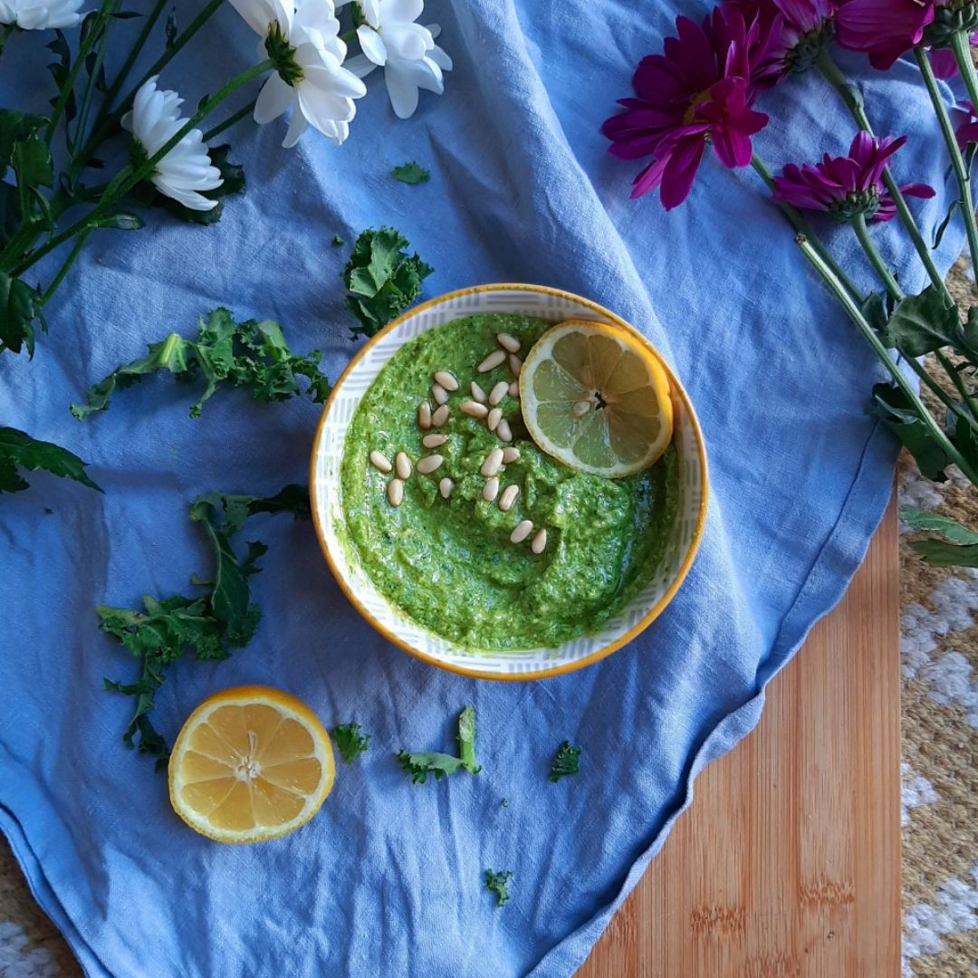 Pesto de kale y aguacate Pesto de kale y aguacate